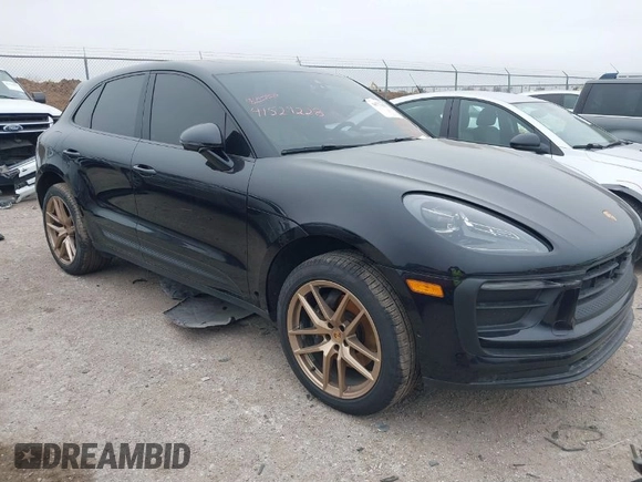 2022 Porsche Macan with VIN WP1AA2A52NLB06879, listed as a IAAI auction lot 41529228 with 34,309 mi miles and . Bid and sale history available at DreamBid. Image 1.