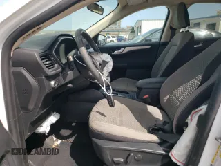 2020 Ford Escape SE z VIN 1FMCU0G63LUB47028, wystawiony jako Copart lot #64065905 z przebiegiem 53 109 mil mil oraz Szkoda całkowita • Salvage title. Historia ofert i sprzedaży dostępna na DreamBid. Obrazek 7.