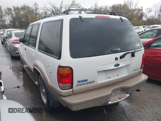 2000 Ford Explorer Eddie Bauer with VIN 1FMZU74EXYZA59442, listed as a IAAI auction lot 40810248 with 212,508 mi miles and . Bid and sale history available at DreamBid. Image 3.