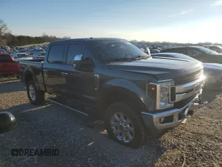 2018 Ford F-250 XL z VIN 1FT7W2BT2JEB62944, wystawiony jako Copart lot #88755885 z przebiegiem 145 386 mil mil oraz Czysty tytuł • Clean title. Historia ofert i sprzedaży dostępna na DreamBid. Obrazek 4.