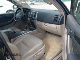 2007 Toyota 4Runner Limited z VIN JTEBU17R178097997, wystawiony jako IAAI lot #42443779 z przebiegiem 249 657 mil mil oraz . Historia ofert i sprzedaży dostępna na DreamBid. Obrazek 5.