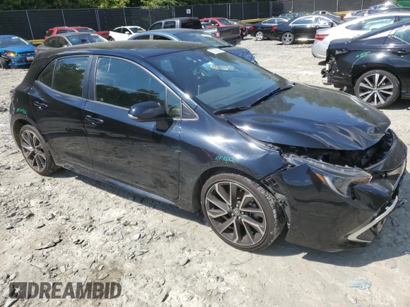 2020 Toyota Corolla Hatchback XSE with VIN JTNC4RBE3L3082836, listed as a Copart auction lot 67382824 with 70,915 mi miles and Salvage Title. Bid and sale history available at carsss.com. Image 4.