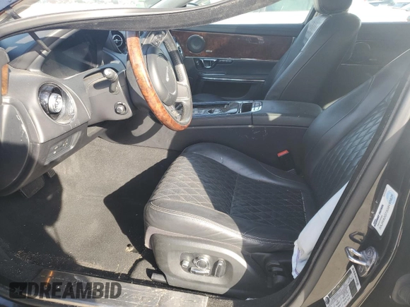 2016 Jaguar XJ Portfolio with VIN SAJWA2G73G8V93825, listed as a Copart auction lot 78207314 with 60,124 mi miles and Salvage title. Bid and sale history available at DreamBid. Image 7.