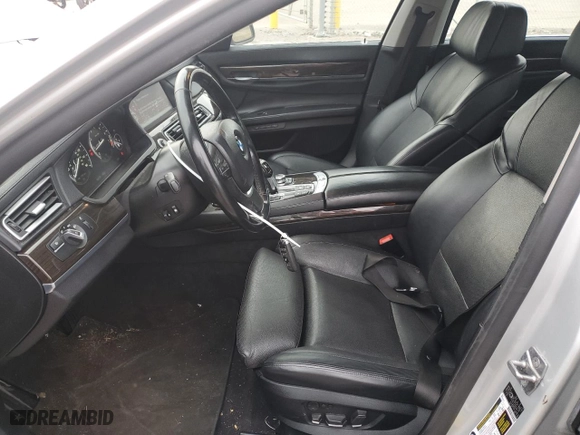 2012 BMW 7 Series 750i xDrive with VIN WBAKC6C55CC396517, listed as a Copart auction lot 53300945 with 163,700 mi miles and Clean Title. Bid and sale history available at carsss.com. Image 7.