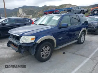 2008 Ford Explorer Eddie Bauer z VIN 1FMEU64E58UA04659, wystawiony jako IAAI lot #42013830 z przebiegiem 127 317 mil mil oraz . Historia ofert i sprzedaży dostępna na DreamBid. Obrazek 20.