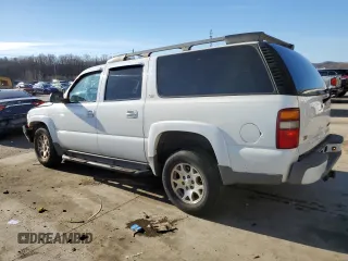 2002 Chevrolet Suburban Z71 with VIN 3GNFK16Z92G267367, listed as a Copart auction lot 43647755 with 0 mi miles and Salvage Title. Bid and sale history available at carsss.com. Image 2.