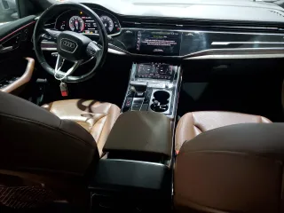 2019 Audi Q8 Premium Plus z VIN WA1BVAF13KD029790, wystawiony jako Copart lot #65627535 z przebiegiem 101 460 mil mil oraz Czysty tytuł • Clean title. Historia ofert i sprzedaży dostępna na DreamBid. Obrazek 8.