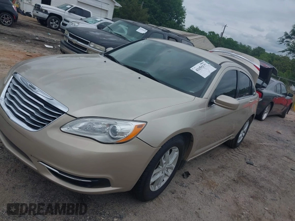 2014 Chrysler 200 Touring with VIN 1C3CCBBBXEN118019, listed as a IAAI auction lot 42154127 with 140,301 mi miles and . Bid and sale history available at carsss.com. Image 2.