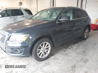 2012 Audi Q5 Premium Plus z VIN WA1LFAFP2CA080870, wystawiony jako IAAI lot #42094583 z przebiegiem 132 189 mil mil oraz . Historia ofert i sprzedaży dostępna na DreamBid. Obrazek 2.