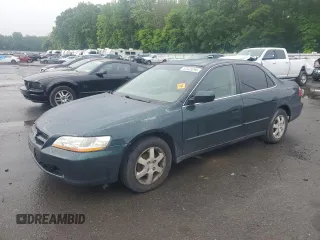 2000 Honda Accord SE с VIN 1HGCG6692YA141564, выставлен на аукционе Copart как лот 57423295 с пробегом 190 057 миль миль и Списание • Salvage title. История ставок и продаж доступна на DreamBid. Изображение 1.