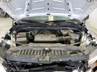 2019 Chevrolet Silverado 1500 Custom with VIN 1GCRYBEH8KZ404690, listed as a Copart auction lot 79660354 with 84,269 mi miles and Salvage Title. Bid and sale history available at DreamBid. Image 11.