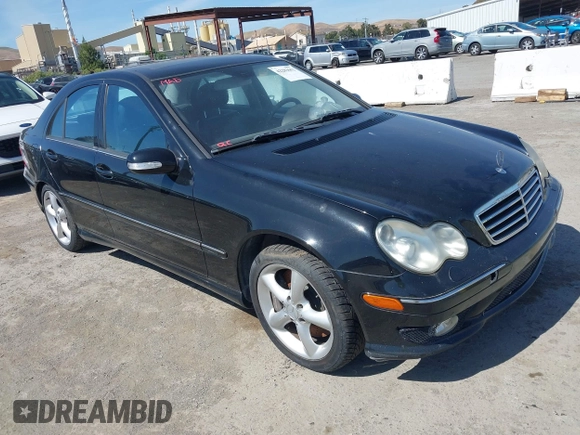 2006 Mercedes-Benz C 230 Sport с VIN WDBRF56H26F779504, выставлен на аукционе IAAI как лот 42283652 с пробегом 220 417 миль миль и . История ставок и продаж доступна на DreamBid. Изображение 1.