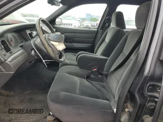 2004 Ford Police Interceptor Base w/3.27 Axle с VIN 2FAFP71W44X176581, выставлен на аукционе Copart как лот 58035125 с пробегом 166 615 миль миль и Списание • Salvage title. История ставок и продаж доступна на DreamBid. Изображение 7.