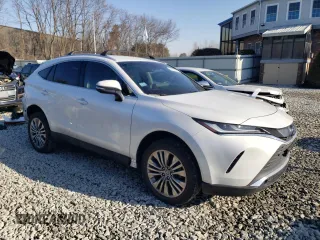 2023 Toyota Venza LE with VIN JTEAAAAH5PJ123580, listed as a Copart auction lot 48107025 with 28,580 mi miles and Salvage Title. Bid and sale history available at carsss.com. Image 4.