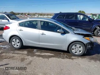 2016 Kia Forte LX with VIN KNAFK4A66G5463821, listed as a IAAI auction lot 40686914 with 67,123 mi miles. Bid and sale history available at carsss.com. Image 14.