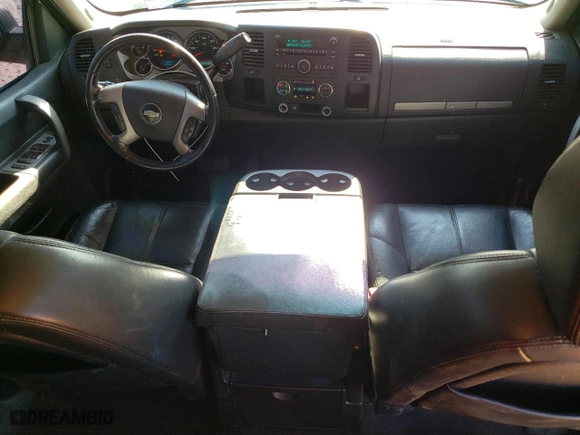 2008 Chevrolet Silverado 1500 LTZ with VIN 3GCEC13J98G304748, listed as a Copart auction lot 50515555 with 299,278 mi miles and Salvage Title. Bid and sale history available at carsss.com. Image 8.