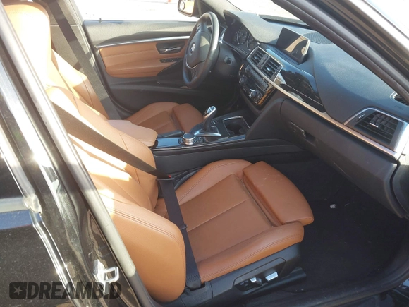 2016 BMW 3 Series 328i xDrive z VIN WBA8E3G58GNU02737, wystawiony jako IAAI lot #41882960 z przebiegiem 63 966 mil mil oraz . Historia ofert i sprzedaży dostępna na DreamBid. Obrazek 5.