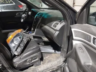2014 Ford Explorer XLT with VIN 1FM5K8D85EGC02096, listed as a IAAI auction lot 42004238 with 187,187 mi miles. Bid and sale history available at carsss.com. Image 5.