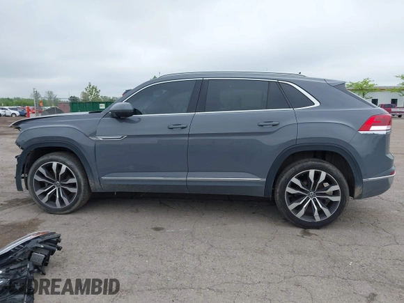 2021 Volkswagen Atlas SEL Premium R-Line с VIN 1V2FE2CA0MC223881, выставлен на аукционе IAAI как лот 42257435 с пробегом 81 674 миль миль и . История ставок и продаж доступна на DreamBid. Изображение 15.