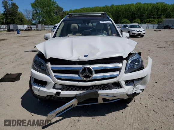 2015 Mercedes-Benz GL-Class GL 450 with VIN 4JGDF6EE1FA449788, listed as a Copart auction lot 50819414 with 95,024 mi miles. Bid and sale history available at carsss.com. Image 5.