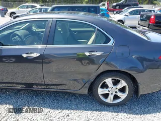 2013 Acura TSX Technology с VIN JH4CU2F68DC008617, выставлен на аукционе IAAI как лот 42392750 с пробегом 135 831 миль миль и . История ставок и продаж доступна на DreamBid. Изображение 6.