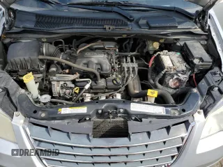 2010 Chrysler Town & Country Touring with VIN 2A4RR5D1XAR300594, listed as a Copart auction lot 45025815 with 141,498 mi miles and Salvage Title. Bid and sale history available at carsss.com. Image 12.