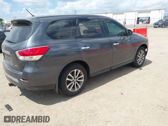2014 Nissan Pathfinder Platinum with VIN 5N1AR2MMXEC700693, listed as a IAAI auction lot 42587795 with 148,014 mi miles and . Bid and sale history available at DreamBid. Image 4.
