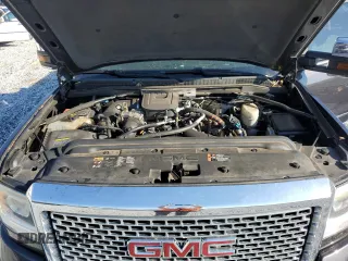 2015 GMC Sierra 3500HD Denali z VIN 1GT424E86FF533171, wystawiony jako Copart lot #74837874 z przebiegiem 128 234 mil mil oraz Szkoda całkowita • Salvage title. Historia ofert i sprzedaży dostępna na DreamBid. Obrazek 11.