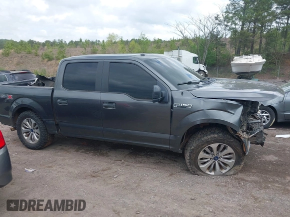 2018 Ford F-150 XL with VIN 1FTEW1CP2JFB50192, listed as a IAAI auction lot 41946675 with 154,934 mi miles. Bid and sale history available at carsss.com. Image 13.