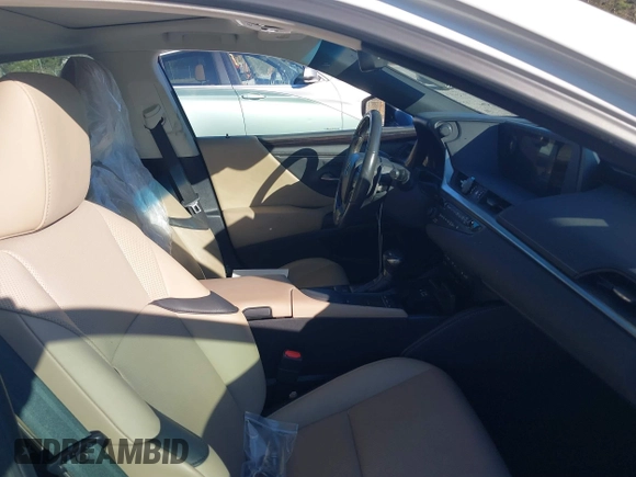 2020 Lexus ES with VIN 58ADZ1B11LU076606, listed as a IAAI auction lot 41274145 with 93,074 mi miles. Bid and sale history available at carsss.com. Image 5.
