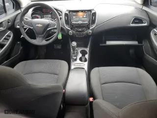 2018 Chevrolet Cruze LT with VIN 1G1BE5SM7J7146470, listed as a Copart auction lot 44988165 with 120,447 mi miles and Clean Title. Bid and sale history available at carsss.com. Image 8.