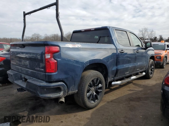 2021 Chevrolet Silverado 1500 Custom with VIN 1GCPYBEH8MZ116002, listed as a Copart auction lot 46158675 with 106,535 mi miles and Salvage Title. Bid and sale history available at DreamBid. Image 3.