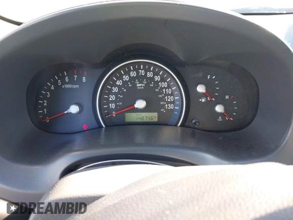 2009 Kia Sedona LX with VIN KNDMB233696303422, listed as a IAAI auction lot 41685934 with 148,746 mi miles. Bid and sale history available at carsss.com. Image 7.