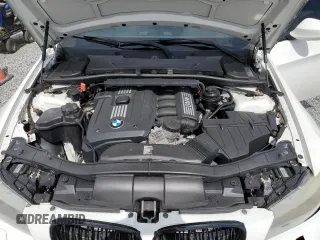 2011 BMW 3 Series 328i xDrive with VIN WBAUU3C52BA542628, listed as a Copart auction lot 50524175 with 151,204 mi miles and Salvage Title. Bid and sale history available at DreamBid. Image 11.
