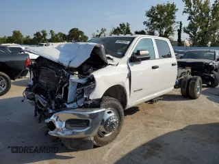 2022 Ram 3500 Tradesman z VIN 3C7WRTCL7NG142097, wystawiony jako Copart lot #68996294 z przebiegiem Nie podano mil oraz Szkoda całkowita • Salvage title. Historia ofert i sprzedaży dostępna na DreamBid. Obrazek 1.