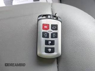 2015 Toyota Sienna XLE with VIN 5TDYK3DC8FS651580, listed as a IAAI auction lot 41971867 with 49,711 mi miles. Bid and sale history available at carsss.com. Image 11.