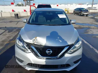 2018 Nissan Sentra SV with VIN 3N1AB7AP0JL624682, listed as a IAAI auction lot 41966632 with 67,513 mi miles. Bid and sale history available at carsss.com. Image 12.