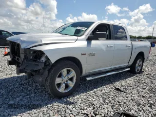 2014 Ram 1500 Lone Star z VIN 1C6RR6LT5ES339894, wystawiony jako Copart lot #61848605 z przebiegiem 173 553 mil mil oraz Szkoda całkowita • Salvage title. Historia ofert i sprzedaży dostępna na DreamBid. Obrazek 1.