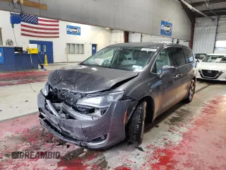 2018 Chrysler Pacifica Hybrid Touring Plus с VIN 2C4RC1H72JR155484, выставлен на аукционе Copart как лот 43018595 с пробегом 64 141 миль миль и Списание • Salvage title. История ставок и продаж доступна на DreamBid. Изображение 1.
