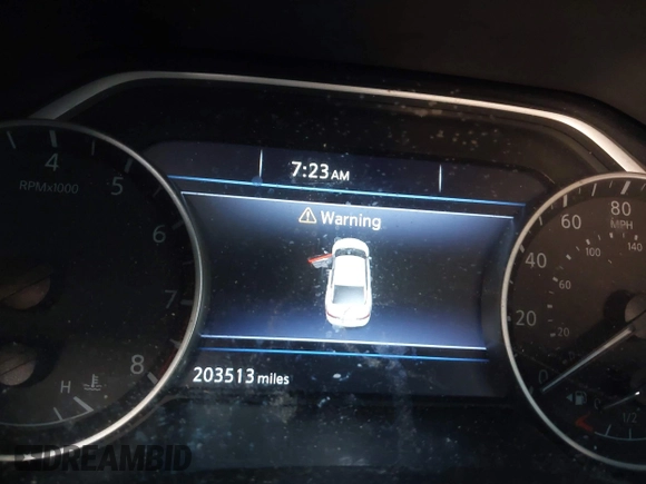 2016 Nissan Maxima SR z VIN 1N4AA6AP9GC382348, wystawiony jako IAAI lot #42012121 z przebiegiem 203 513 mil mil oraz . Historia ofert i sprzedaży dostępna na DreamBid. Obrazek 7.