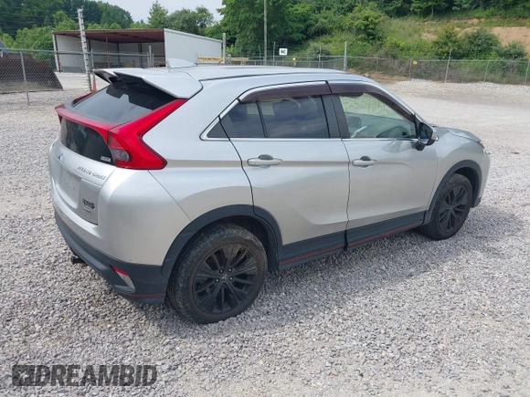 2019 Mitsubishi Eclipse Cross LE z VIN JA4AT4AA0KZ030487, wystawiony jako IAAI lot #42504055 z przebiegiem 93 412 mil mil oraz . Historia ofert i sprzedaży dostępna na DreamBid. Obrazek 4.