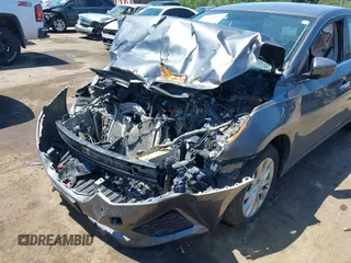 2019 Nissan Sentra SV with VIN 3N1AB7AP6KL627037, listed as a IAAI auction lot 39753676 with Not Provided miles and . Bid and sale history available at DreamBid. Image 6.