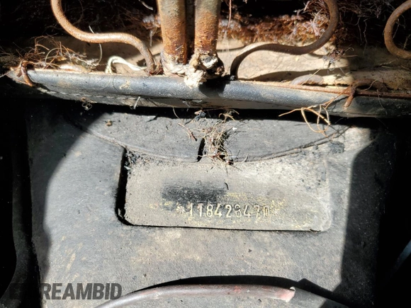 1968 Volkswagen Beetle with VIN 118428470, listed as a Copart auction lot 85266974 with Not Provided miles and Salvage Title. Bid and sale history available at DreamBid. Image 12.