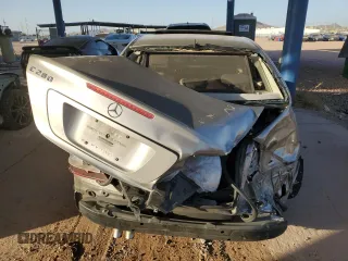 2006 Mercedes-Benz C 280 Luxury with VIN WDBRF54H76A822296, listed as a Copart auction lot 44779465 with 212,600 mi miles and Salvage Title. Bid and sale history available at DreamBid. Image 6.