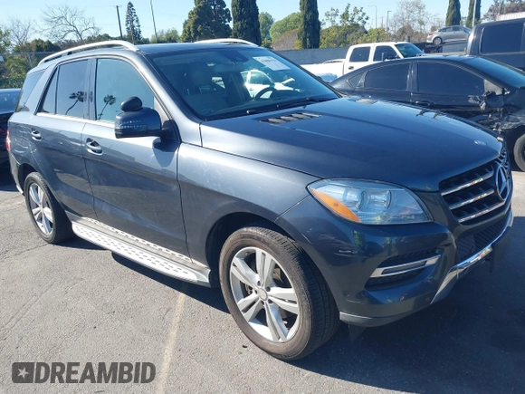 2013 Mercedes-Benz M 350 with VIN 4JGDA5JB3DA193378, listed as a IAAI auction lot 41806370 with 144,744 mi miles and . Bid and sale history available at DreamBid. Image 1.