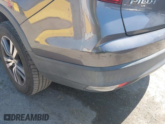 2017 Honda Pilot EX-L with VIN 5FNYF6H59HB032480, listed as a IAAI auction lot 42488789 with 112,595 mi miles and . Bid and sale history available at DreamBid. Image 6.