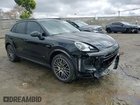 2021 Porsche Cayenne E-Hybrid with VIN WP1AE2AYXMDA24972, listed as a Copart auction lot 48999285 with 62,616 mi miles and Salvage title. Bid and sale history available at DreamBid. Image 12.