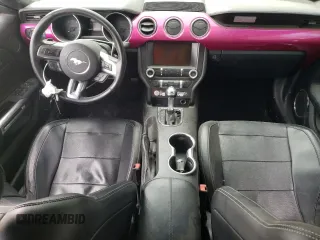 2015 Ford Mustang GT Premium с VIN 1FATP8FF9F5383926, выставлен на аукционе Copart как лот 55837425 с пробегом 95 252 миль миль и Списание • Salvage title. История ставок и продаж доступна на DreamBid. Изображение 8.