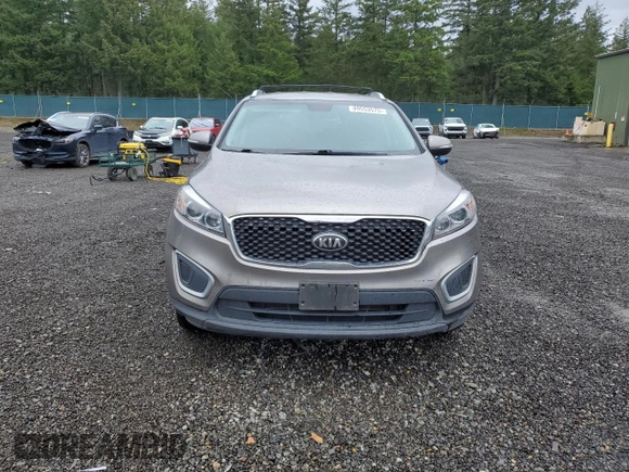2018 Kia Sorento L with VIN 5XYPG4A32JG408103, listed as a Copart auction lot 49553575 with 136,879 mi miles and Clean Title. Bid and sale history available at carsss.com. Image 5.