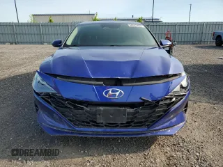 2021 Hyundai Elantra Blue z VIN KMHLM4AJ9MU004915, wystawiony jako Copart lot #58063455 z przebiegiem 158 971 mil mil oraz Czysty tytuł • Clean title. Historia ofert i sprzedaży dostępna na DreamBid. Obrazek 5.